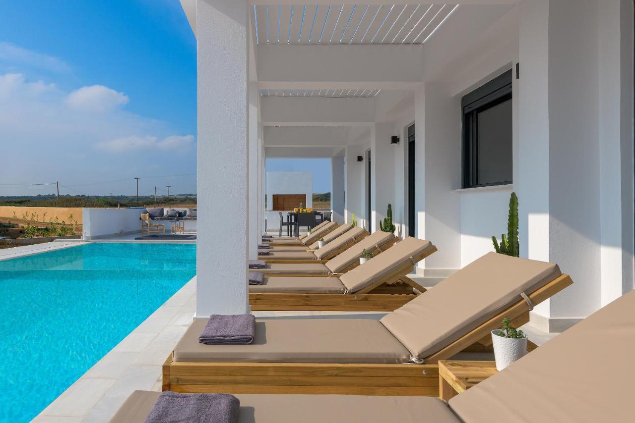 Seawater Villa ラクハニア エクステリア 写真
