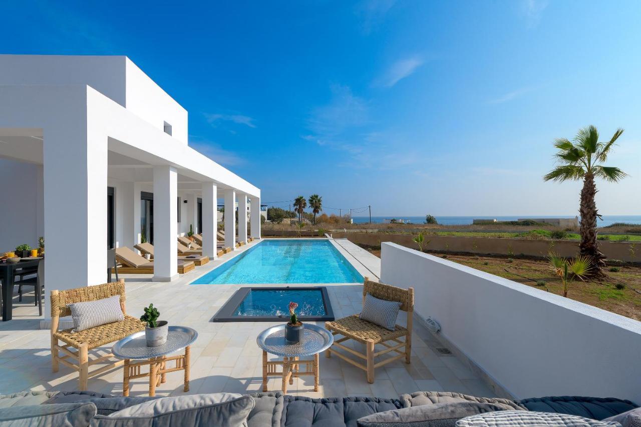 Seawater Villa ラクハニア エクステリア 写真